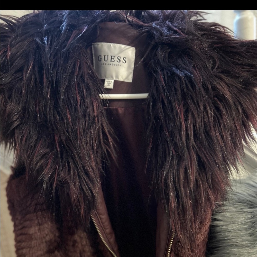 Maroon guess fur trim vest xs  good used condition